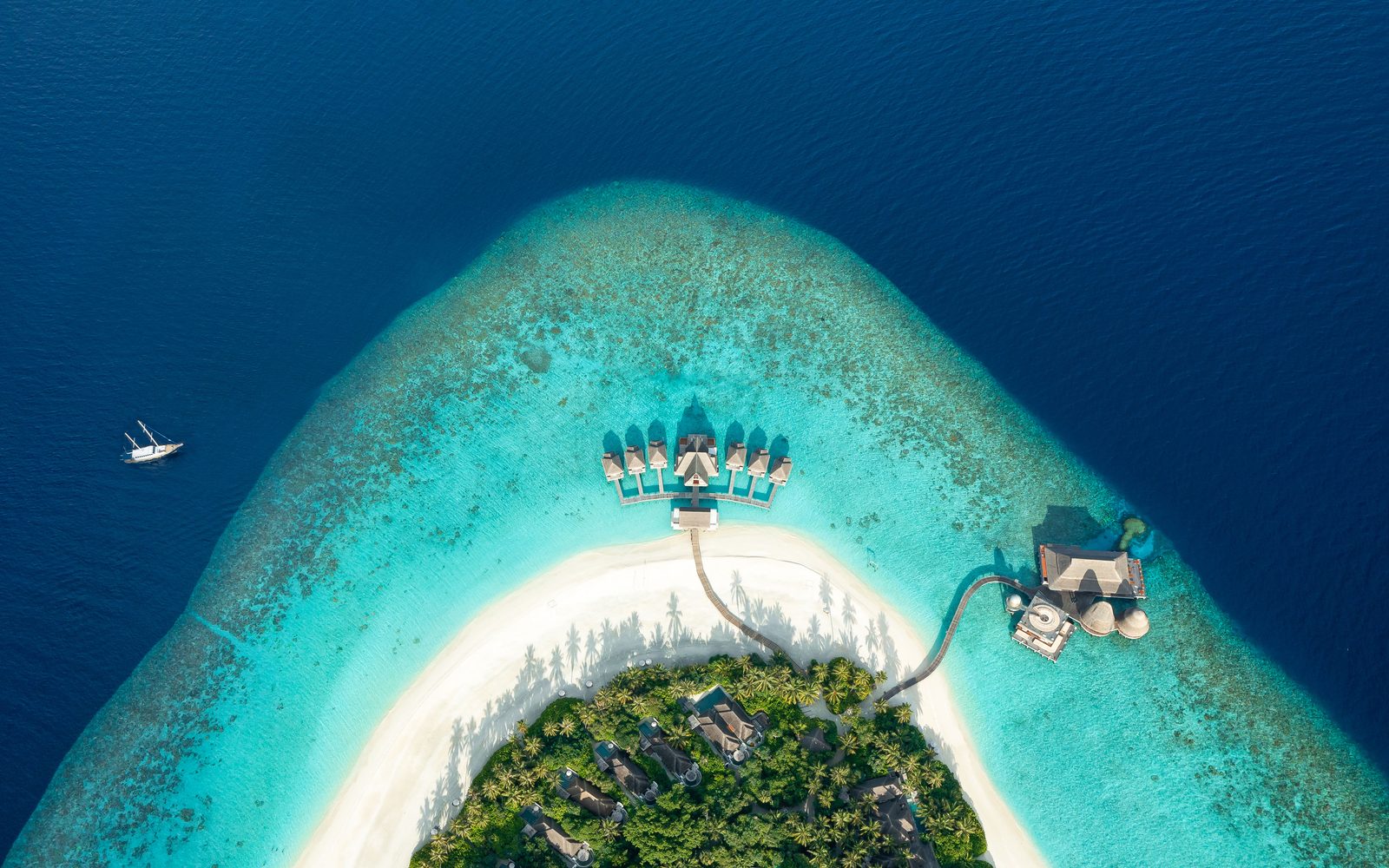 Palm Reef Water Villas in Nord-Malé-Atoll